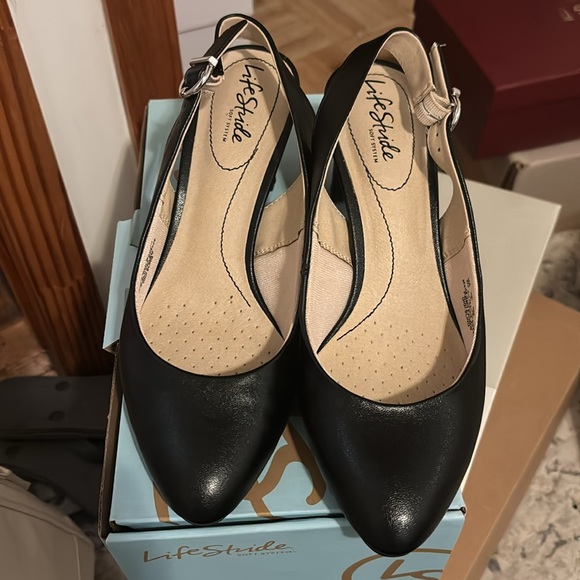 Gigi sling heels - Picture 6 of 6